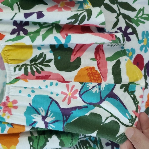 Postmark Floral Ruffle Top - Picture 6 of 9